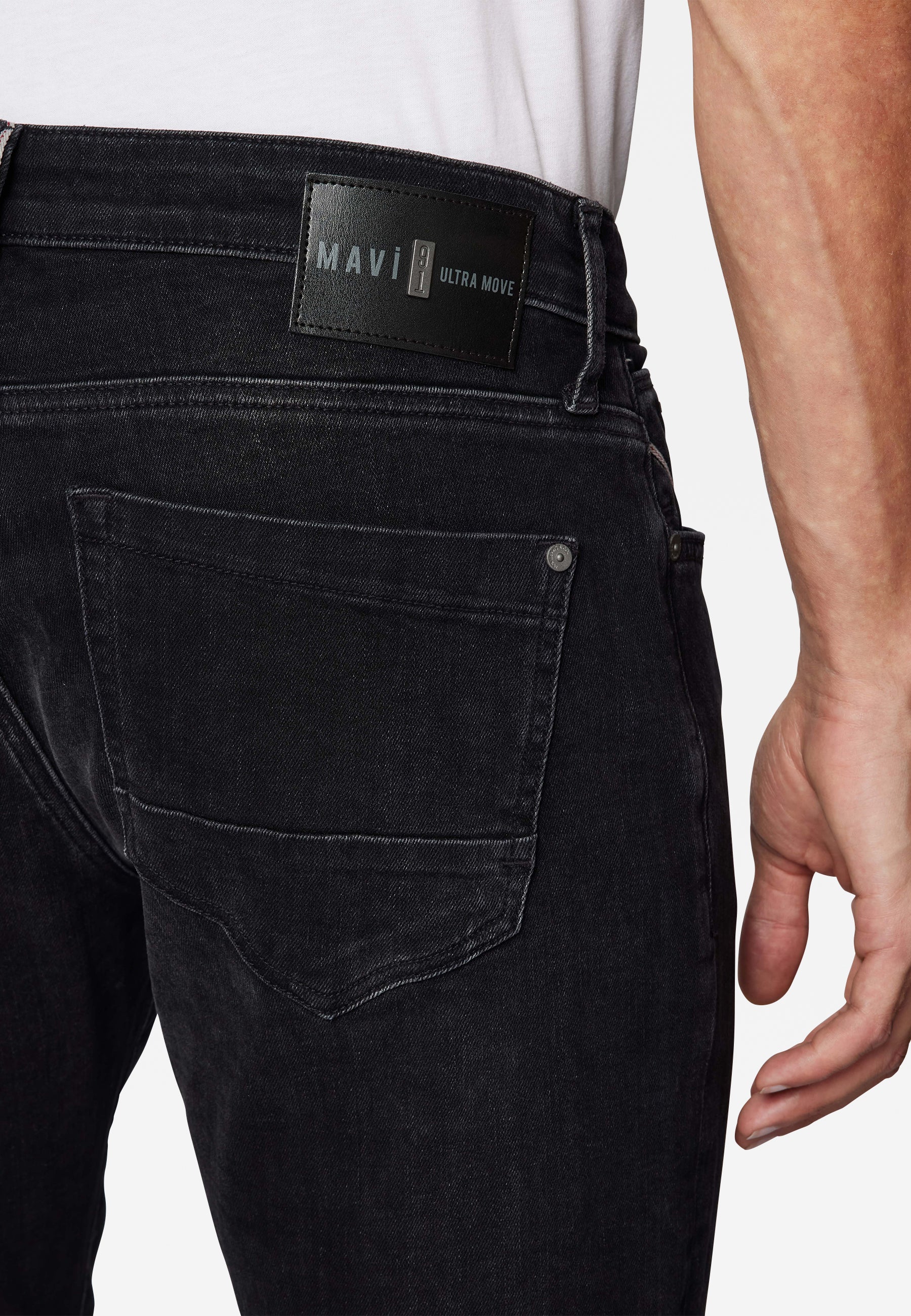 MARCUS | Slim Straight Leg, Zip Fly - Image 7